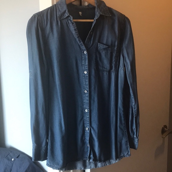 Chambray tunic length button down - Picture 1 of 4